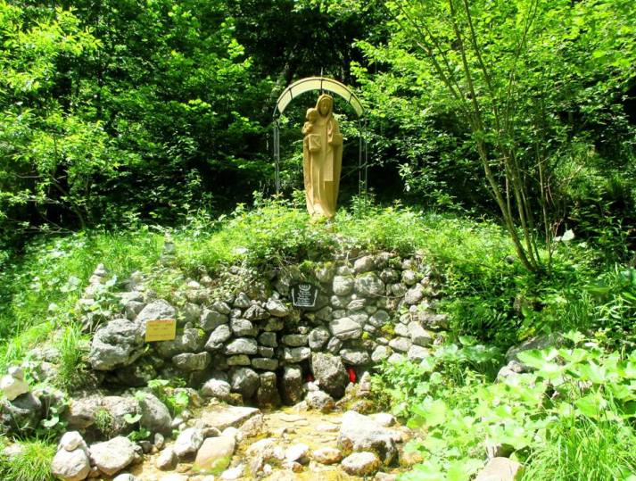 Heilquelle_Irlmaier_Madonna_201606